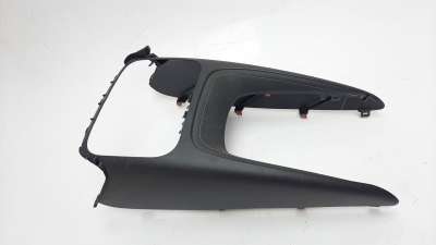 Recambio de moldura para toyota corolla (e21) 2019- referencia OEM IAM 5543602410  