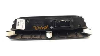 Recambio de pantalla multifuncion para hyundai i20 2014- 1.2 16v cat referencia OEM IAM 93700C8030  