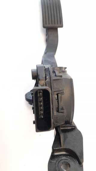 Recambio de potenciometro pedal para hyundai i20 2014- 1.2 16v cat referencia OEM IAM 327001S000  