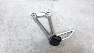 Recambio de estribo lateral para honda cb 500x 2016- referencia OEM IAM 50725MGZJ00  