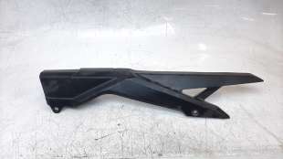 Recambio de moldura para honda cb 500x 2016- referencia OEM IAM 40510MKPDN0  