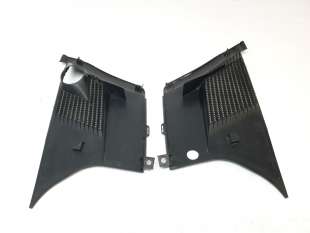 Recambio de moldura para porsche 911 (typ 997) 2004-2013 carrera s coupe referencia OEM IAM 99757236202 99757236102  2