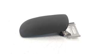 Recambio de apoyabrazos central para toyota corolla (e21) 2019- referencia OEM IAM 5890502E60C0  