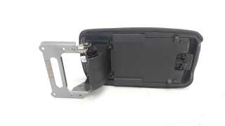 Recambio de apoyabrazos central para toyota corolla (e21) 2019- referencia OEM IAM 5890502E60C0  