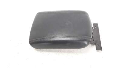 Recambio de apoyabrazos central para hyundai tucson 2015- 1.6 cat referencia OEM IAM 84660D7200TTP  