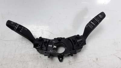 Recambio de mando multifuncion para hyundai tucson 2015- 1.6 cat referencia OEM IAM 93403D3952  