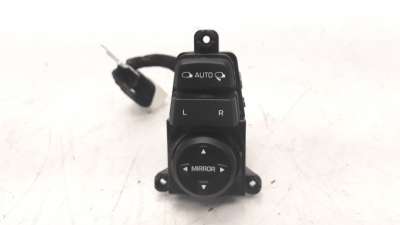 Recambio de mando retrovisor para hyundai tucson 2015- 1.6 cat referencia OEM IAM 93573D3000  