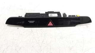 Recambio de warning para hyundai tucson 2015- 1.6 cat referencia OEM IAM 93700D7100GU  