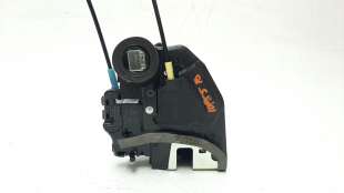Recambio de cerradura puerta trasera derecha para toyota rav 4 2012-2019 referencia OEM IAM 6905033120  
