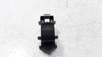 Recambio de mando elevalunas trasero izquierdo para toyota rav 4 2012-2019 referencia OEM IAM 848100D030  