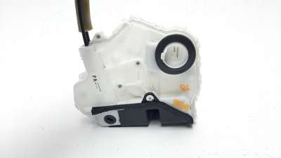 Recambio de cerradura puerta trasera derecha para mazda 3 berlina (bp) 2019- referencia OEM IAM BCJHIO3A490  
