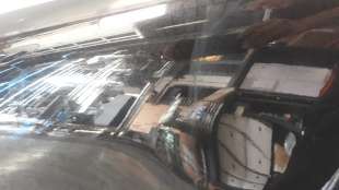 Recambio de aleta delantera izquierda para volkswagen polo (9n1) 2001-2005 1.4 16v referencia OEM IAM 6Q0821105C 109232812 VG021 2