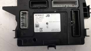 Recambio de caja reles / fusibles para renault captur ii 2019- 1.0 tce referencia OEM IAM 284B13925R   2