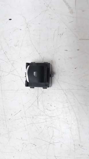 Recambio de mando elevalunas trasero izquierdo para alfa romeo giulia (952) 2016- 2.2 jtdm cat referencia OEM IAM 156116906  