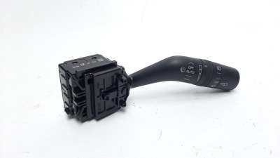 Recambio de mando limpia para mazda 3 berlina (bp) 2019- referencia OEM IAM BDENA1F  