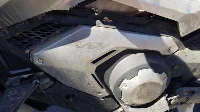 Recambio de moldura para honda x-adv 2017- referencia OEM IAM 64620MKTD00  