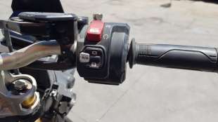 Recambio de piña luces derecha para honda x-adv 2017- referencia OEM IAM 35135MKTD01  