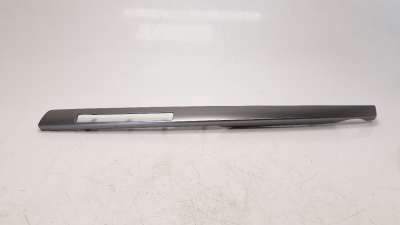 Recambio de moldura para toyota rav 4 2012-2019 2.0 d-4d cat referencia OEM IAM 5541242130  