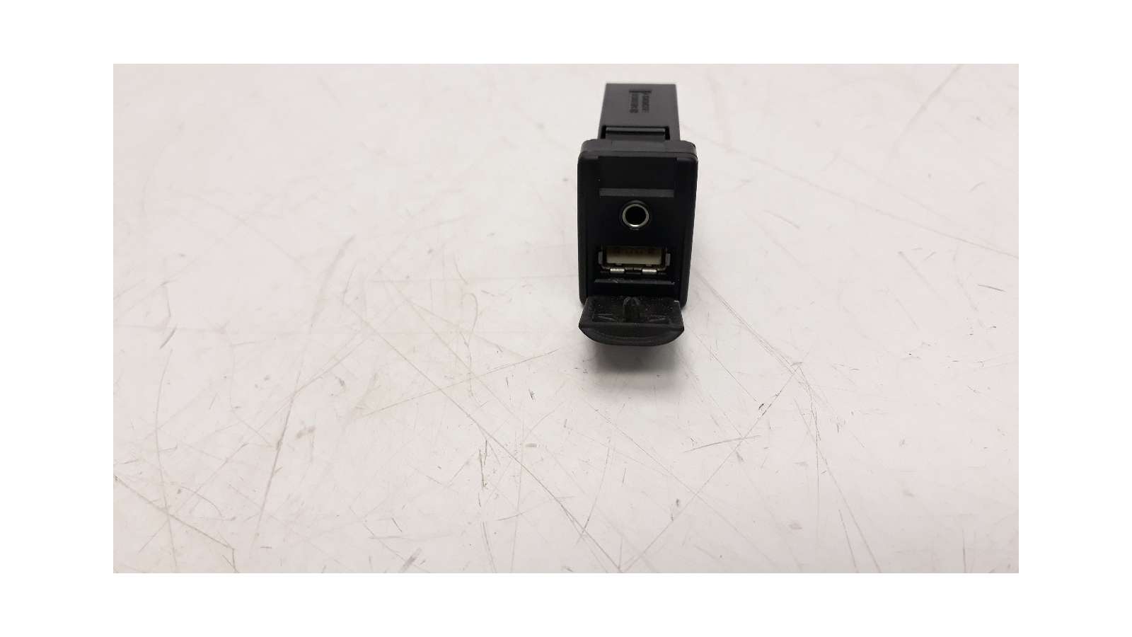 Recambio de modulo electronico para toyota rav 4 2012-2019 2.0 d-4d cat referencia OEM IAM 8619042040   Recambio de modulo electronico para toyota rav 4 2012-2019 2.0 d-4d cat referencia OEM IAM 8619042040