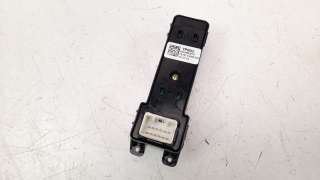 Recambio de mando elevalunas trasero izquierdo para hyundai tucson 2015- 1.6 crdi cat referencia OEM IAM 93580D3010  