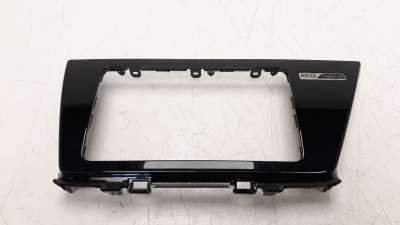 Recambio de moldura para kia niro 2016- referencia OEM IAM 84740G5000  