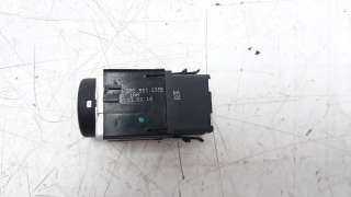 Recambio de warning para seat altea (5p1) 2004-2015 referencia OEM IAM 5P0953235B  