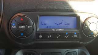 Recambio de mando climatizador para hyundai ix35 2010-2015 1.7 crdi cat referencia OEM IAM 972502Y301  