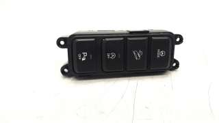 Recambio de interruptor para hyundai tucson 2015- 1.7 crdi cat referencia OEM IAM 93300D7600  