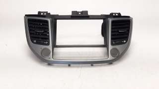 Recambio de rejilla aireadora para hyundai tucson 2015- 1.7 crdi cat referencia OEM IAM 84740D7100  
