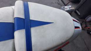 Recambio de asiento para suzuki gsx-r 600/750/1100 (1989-2000) 1989- referencia OEM IAM 4530033E21R42  