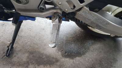 Recambio de estribo lateral para suzuki gsx-r 600/750/1100 (1989-2000) 1989- referencia OEM IAM 4351133E10000  
