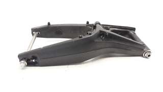 Recambio de puente trasero para honda cb 650r 2018- referencia OEM IAM 52200MKND50  