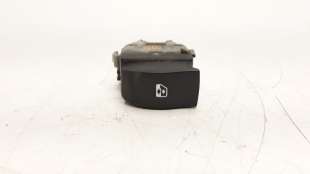 Recambio de mando elevalunas trasero derecho para renault scenic ii 2003-2009 1.9 dci diesel referencia OEM IAM 28082  