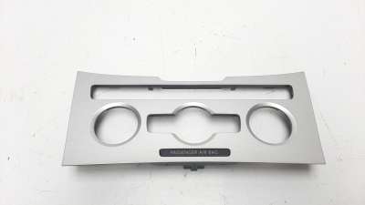 Recambio de moldura para volkswagen cc (358) 2011-2016 2.0 tdi referencia OEM IAM 3C8863100B  