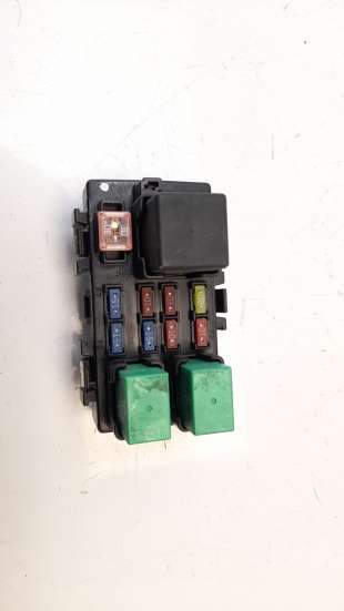 Recambio de caja reles / fusibles para hyundai ix35 2010-2015 1.7 crdi cat referencia OEM IAM 919512S000  