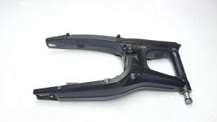 Recambio de puente trasero para honda cb 650r 2018- referencia OEM IAM 52200MKND50  