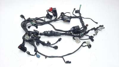Recambio de modulo electronico para honda cb 650r 2018- referencia OEM IAM 32100MKND50  