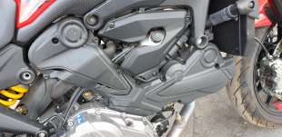 Recambio de moldura para ducati monster 937 2021- moster 937 referencia OEM IAM 48217022A  
