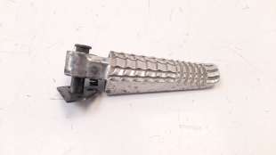Recambio de estribo lateral para suzuki gladius 650 2009-2015 referencia OEM IAM 4361137H20000  