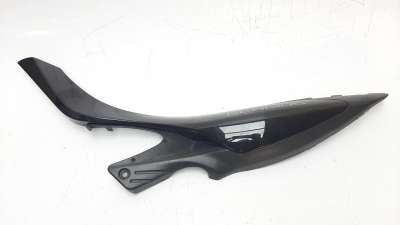 Recambio de moldura para suzuki gladius 650 2009-2015 referencia OEM IAM 4751144H  