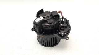 Recambio de ventilador calefaccion para renault scenic iv 2016- 1.2 tce energy referencia OEM IAM 272109102R  VHF350017