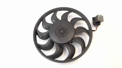 Recambio de electroventilador para opel zafira b 2005-2014 1.7 16v cdti referencia OEM IAM 24467444 47622 