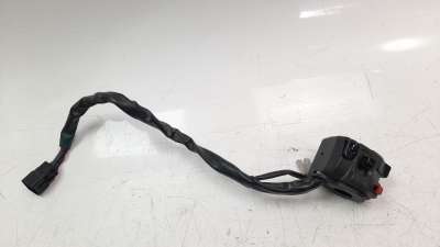 Recambio de piña luces izquierda para kawasaki zzr 1400 2012-2020 referencia OEM IAM 460910067  