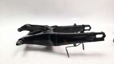 Recambio de puente trasero para kawasaki zzr 1400 2012-2020 referencia OEM IAM 33001021618R  