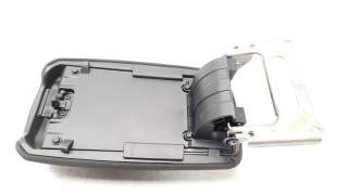 Recambio de apoyabrazos central para toyota corolla (e21) 2019- referencia OEM IAM 5890502E60C0  