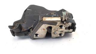 Recambio de cerradura puerta delantera derecha para toyota hilux (kun) 2005-2016 2.5 turbodiesel referencia OEM IAM 690300K230  