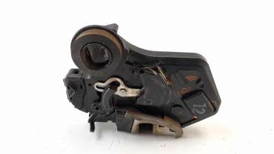 Recambio de cerradura puerta trasera derecha para toyota hilux (kun) 2005-2016 2.5 turbodiesel referencia OEM IAM 697700K020  
