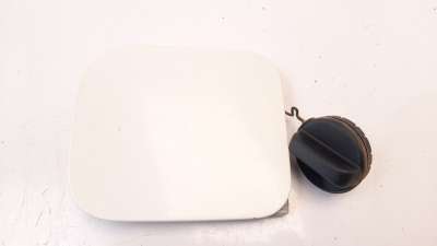 Recambio de tapa exterior combustible para toyota hilux (kun) 2005-2016 2.5 turbodiesel referencia OEM IAM 772010K100  