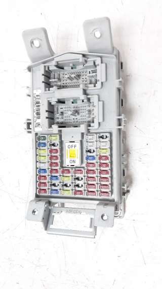 Recambio de caja reles / fusibles para hyundai i20 2014- 1.2 16v cat referencia OEM IAM 91950C8560  