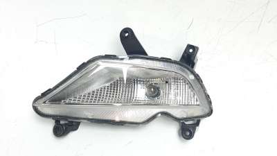Recambio de faro antiniebla izquierdo para hyundai i20 2014- 1.2 16v cat referencia OEM IAM 92201C8100  